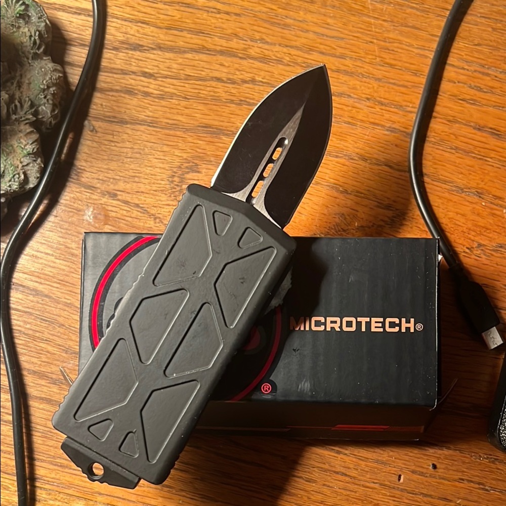 Microtech Black Belt Clip